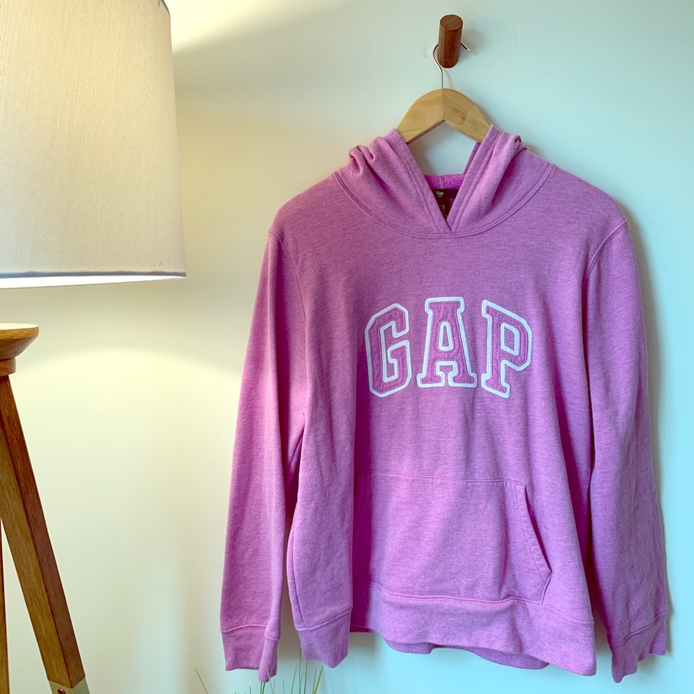 GAP Women’s Logo Hoodie
